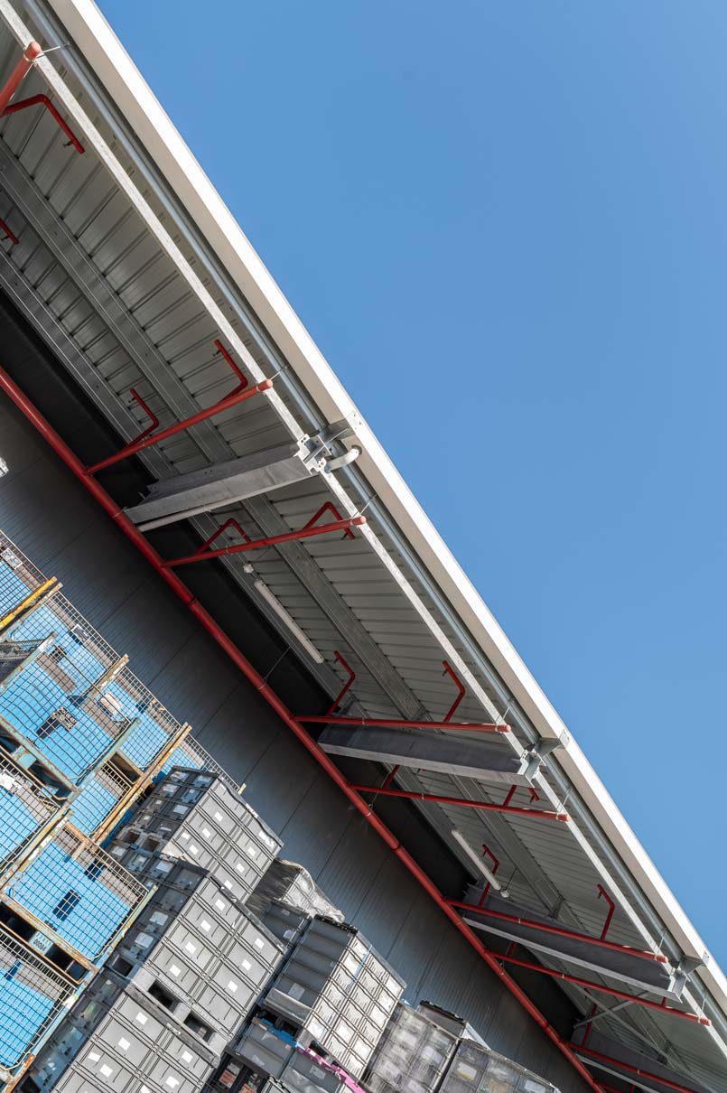 sécurité-accrus-sur-les-bâtiments-industriels-métalliques